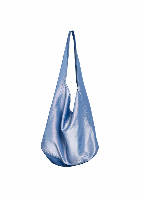 COMPACT TOTE IN BLUE SHIMMER