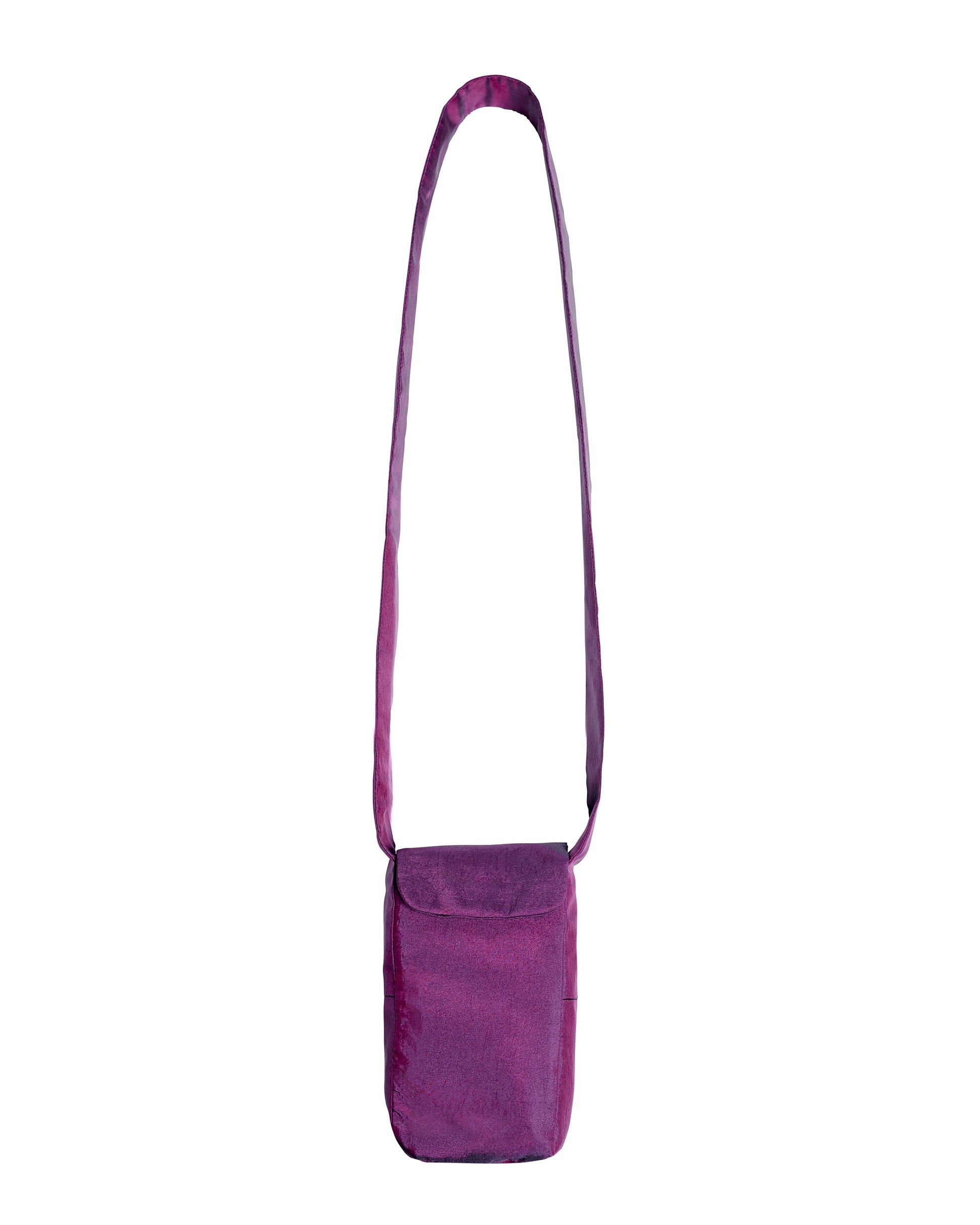 IPHONE CROSSBODY IN PURPLE SHINE