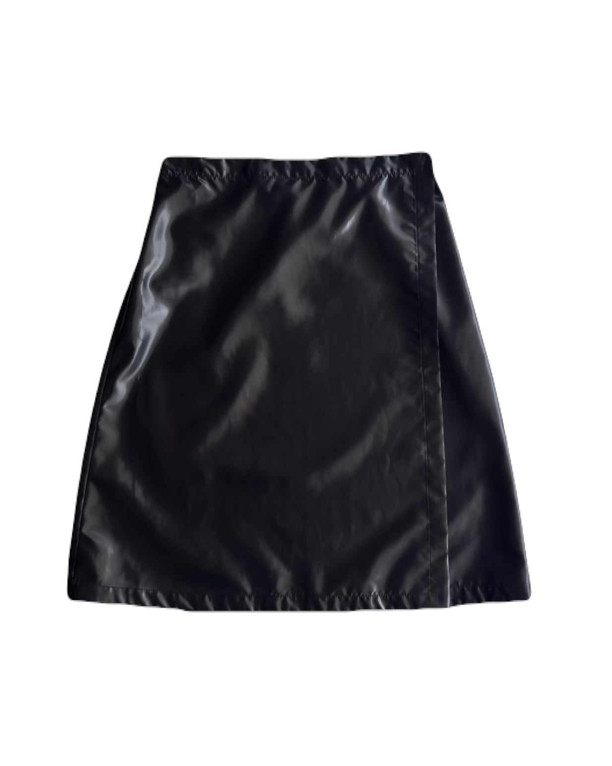 WRAP SKIRT IN BLACK TECH