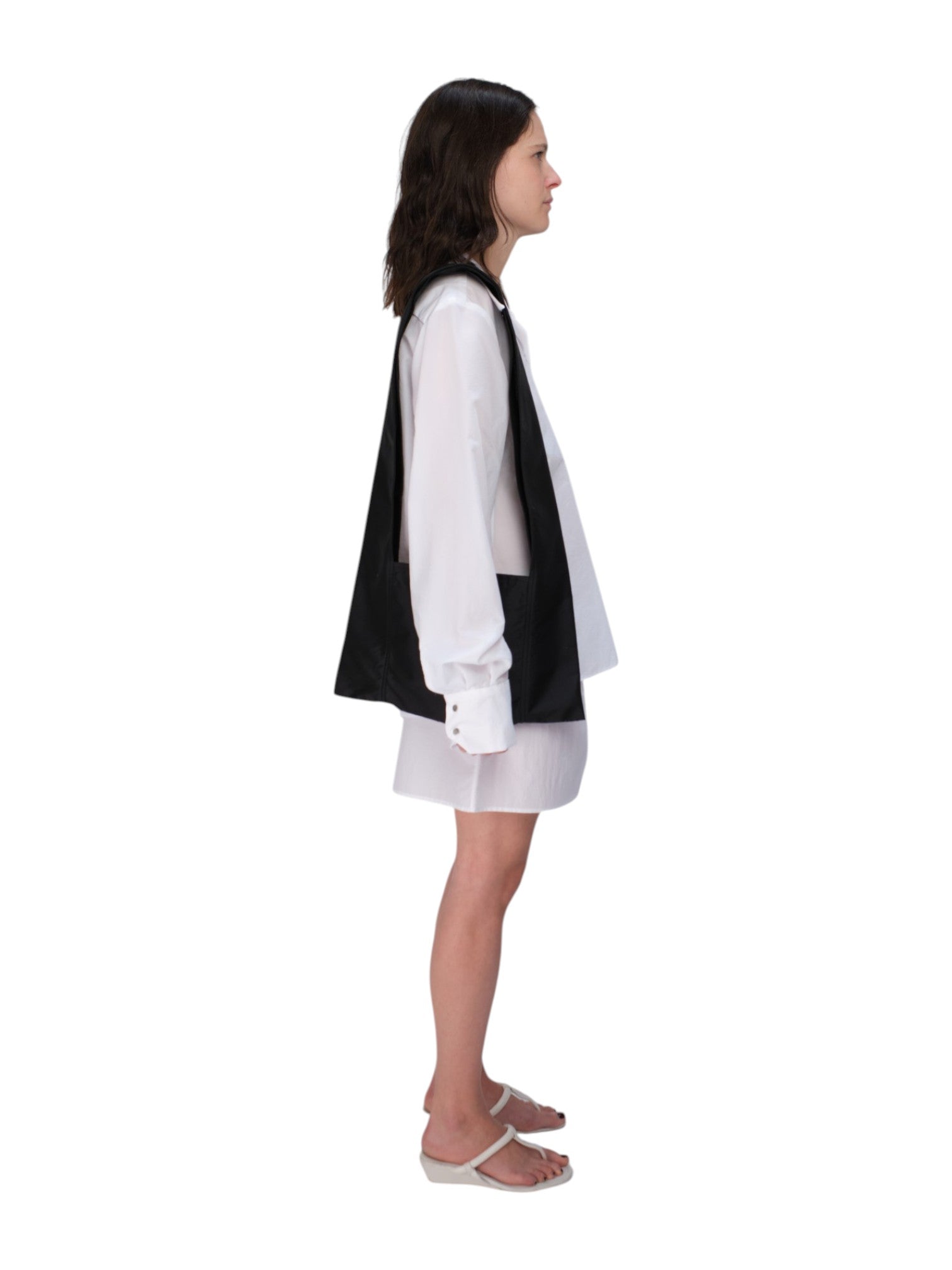 REVERSIBLE FLAT CROSSBODY BAG IN BLACK SILK