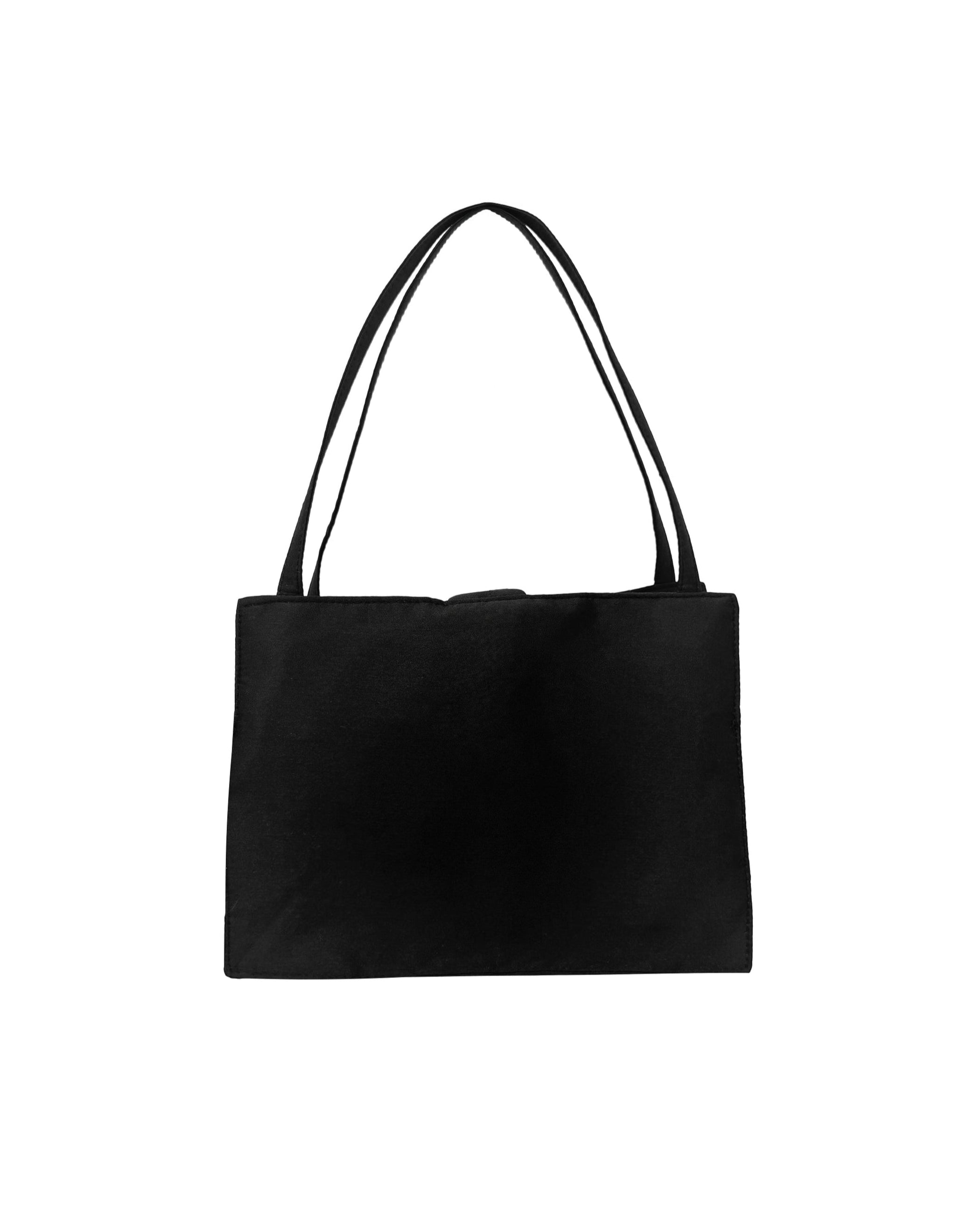 LADY BAG – COMING OF AGE