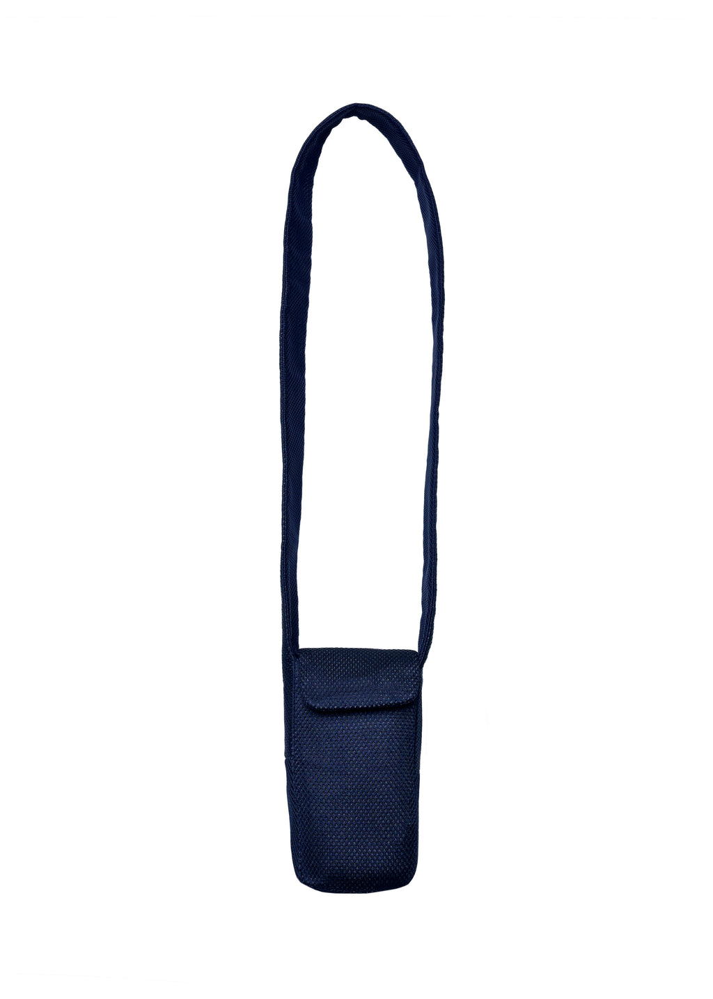 IPHONE CROSSBODY IN NAVY MESH